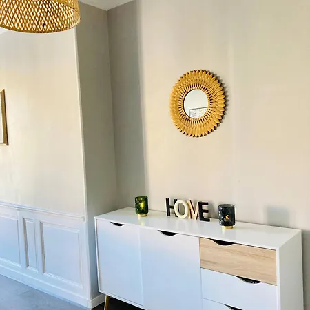 Apartment Les Bains Proche De La *
