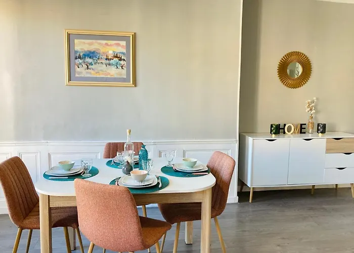 Les Bains Proche De La Apartment *